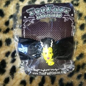 TOO FAST BRIDE OF FRANKENSTEIN RESIN BARRETTE NIP HOT TOPIC GOTH MONSTERS PVC